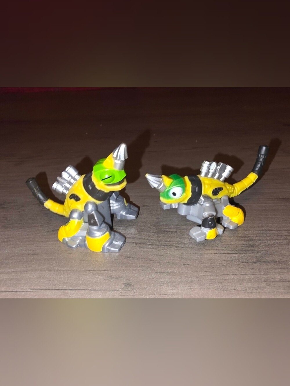 DINOTRUX REPTOOL ROLLERS REVVIT DREAMWORKS NETFLIX MATTEL Lot Of 2